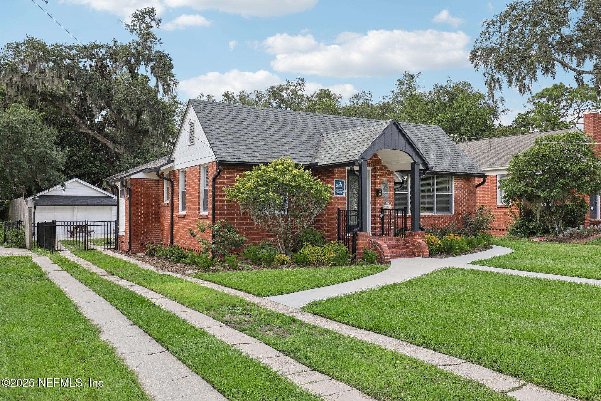 Property Photo:  3929 Gadsden Road  FL 32207 