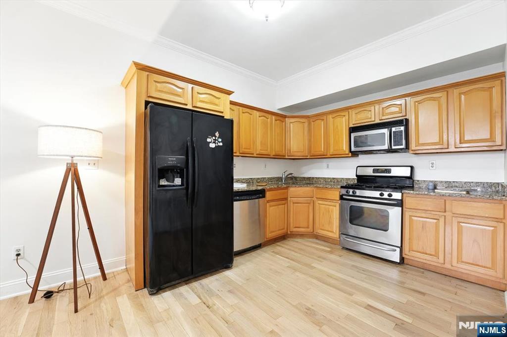 Property Photo: 85 Broadway 1E NJ 07306