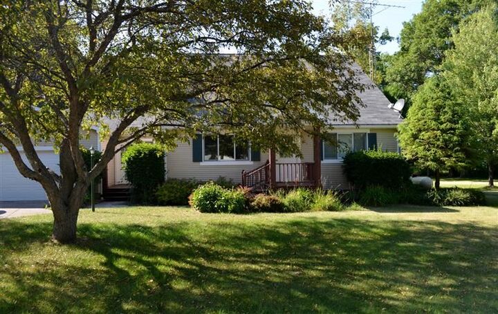 6609 N Lake Shore  Harbor Springs MI 49740 photo