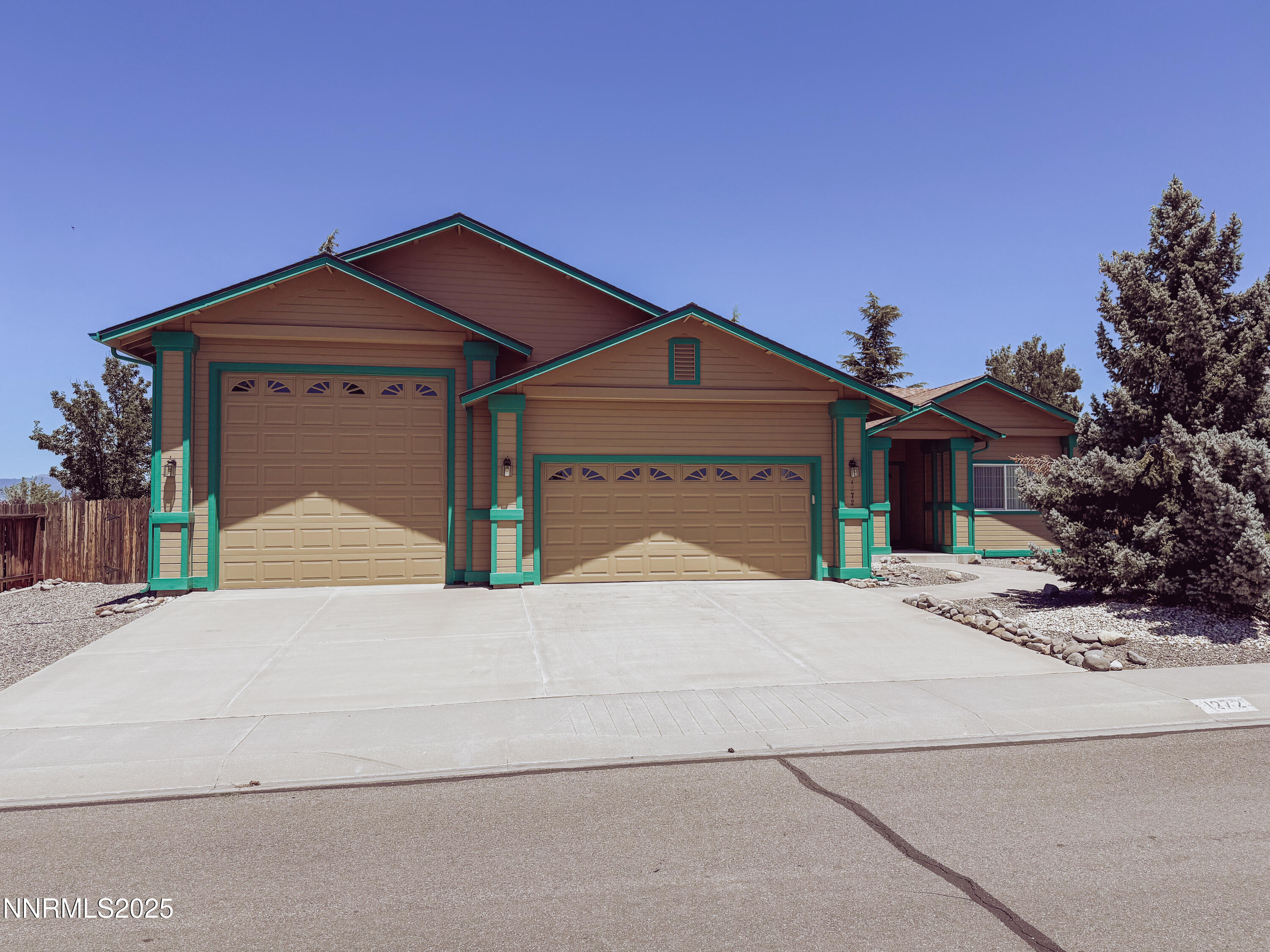 Property Photo: 1272 Kyndal Way NV 89460