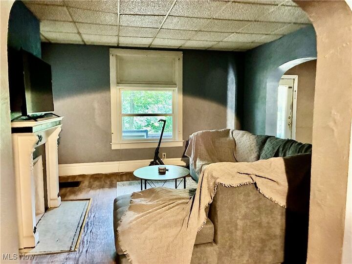 Property Photo: 410 Blakeley OH 43920