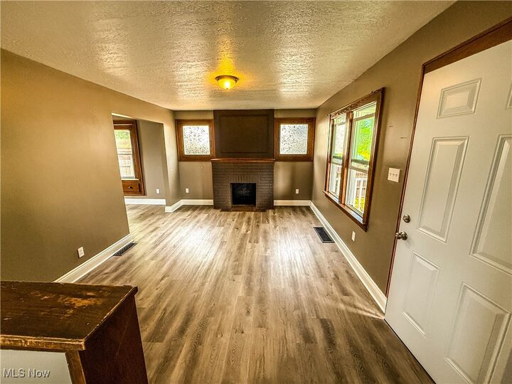 Property Photo:  1040 Burkhardt Avenue  OH 44301 