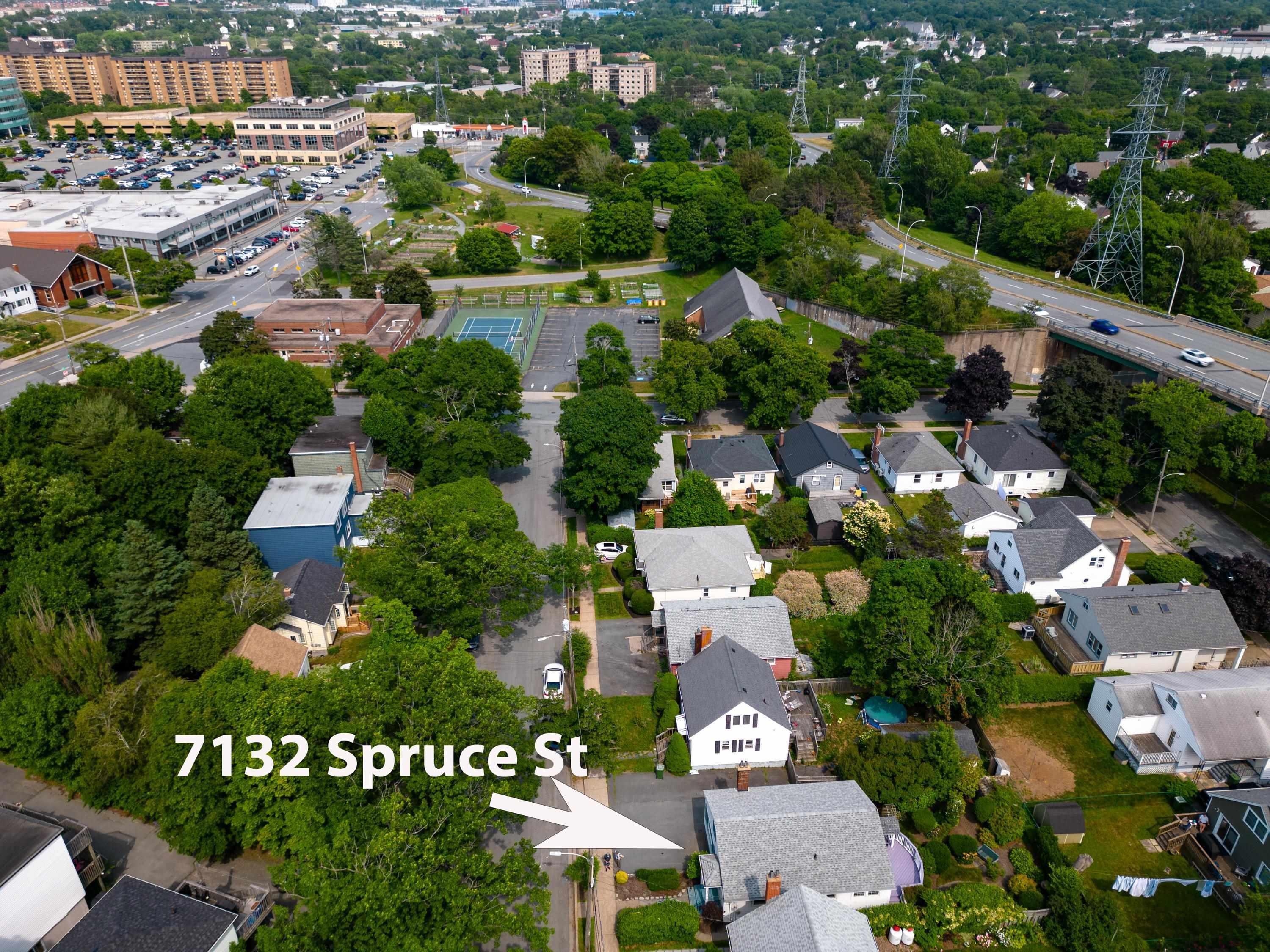Property Photo: 7132 Spruce Street NS B3L 2M5