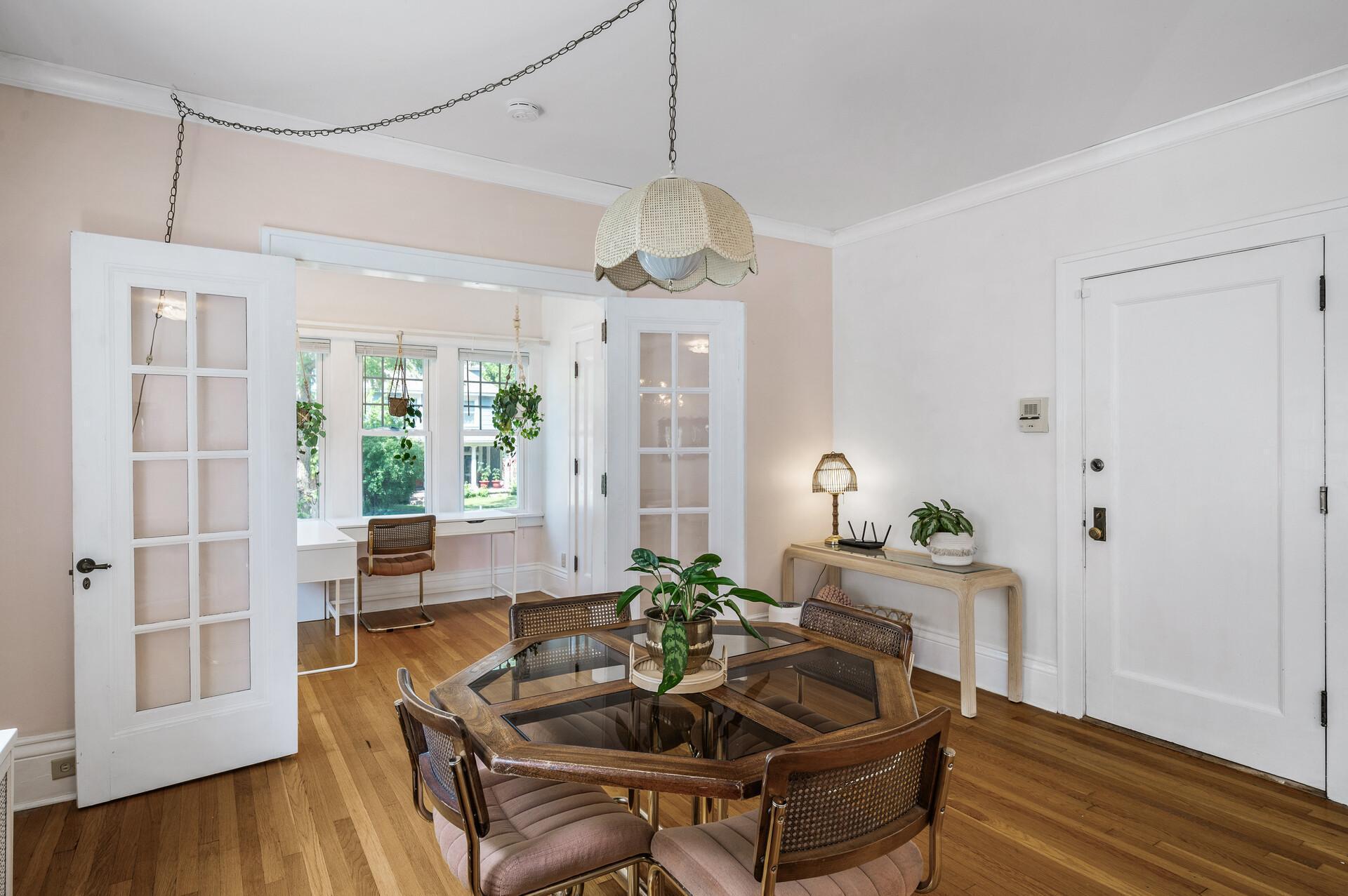 Property Photo: 998 Dayton Avenue 2 MN 55104