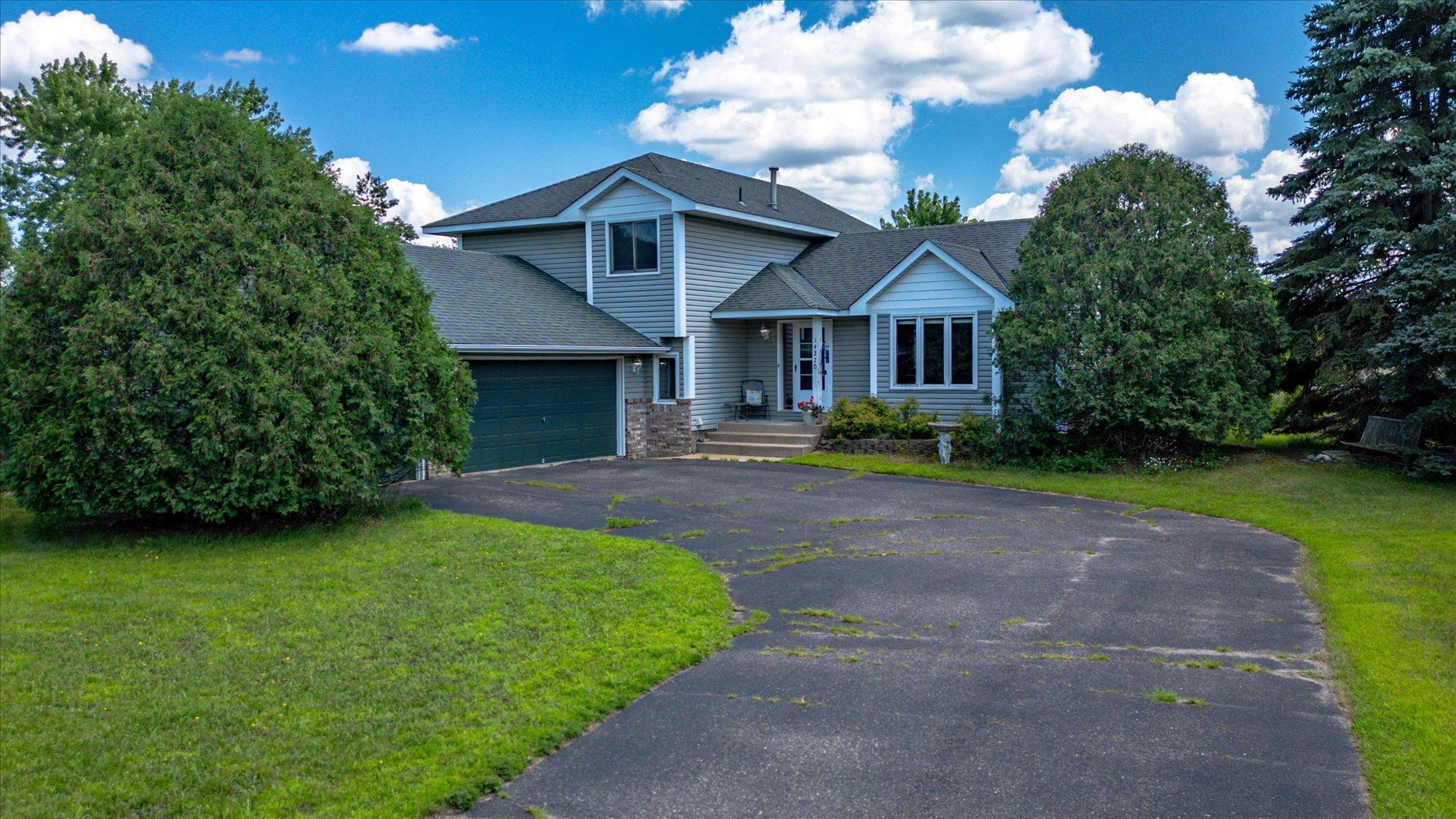 Property Photo:  14270 Jonquil Lane N  MN 55327 
