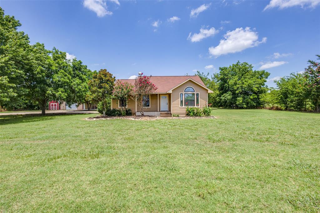 Property Photo: 7267 E Fm 455 TX 75409