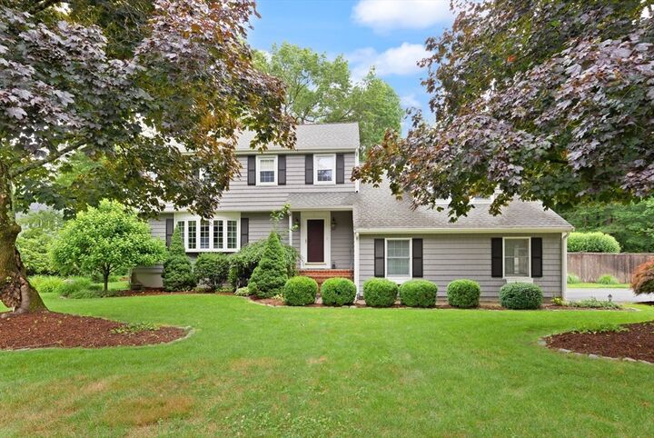 32 Heritage Dr  Easton MA 02356 photo