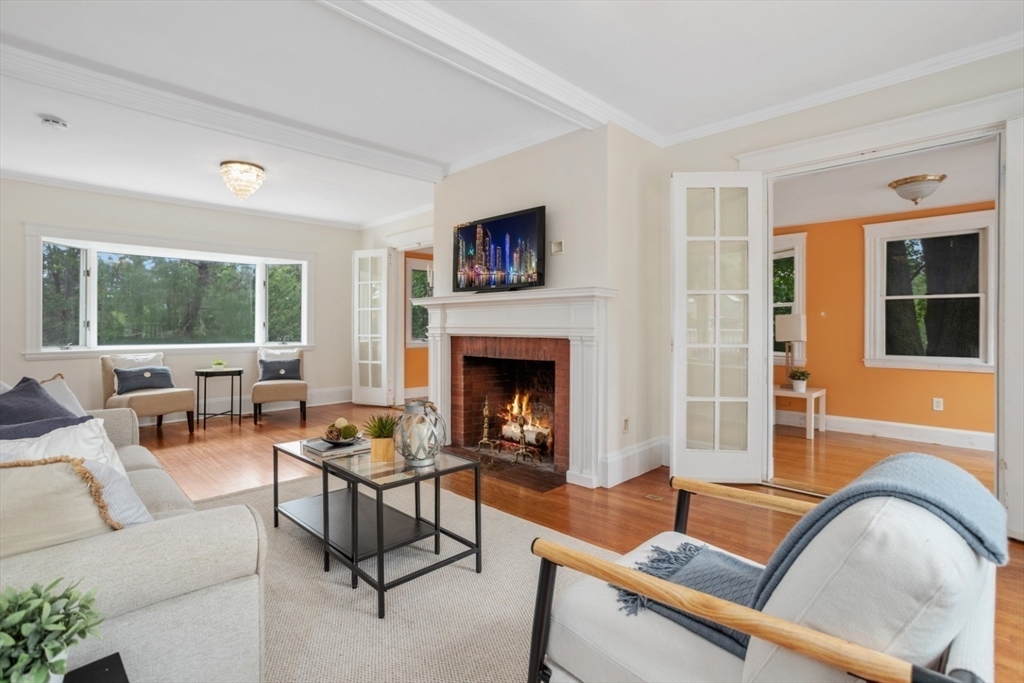Property Photo: 160 Loring Ave MA 01970