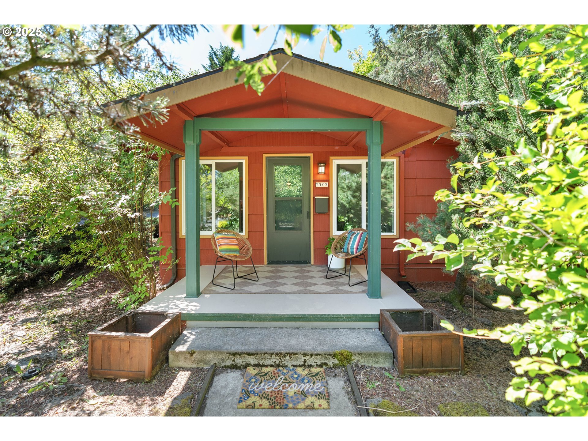 2702 N Winchell St  Portland OR 97217 photo