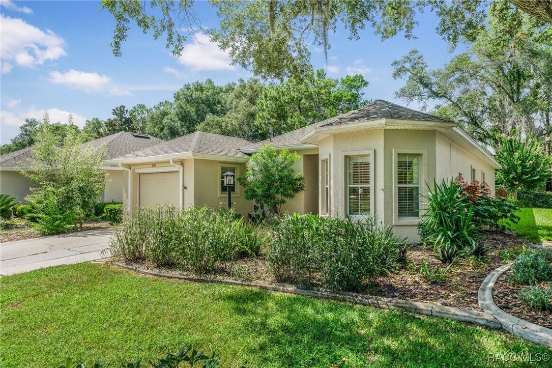 Property Photo: 6301 W Glynborne Loop FL 34429