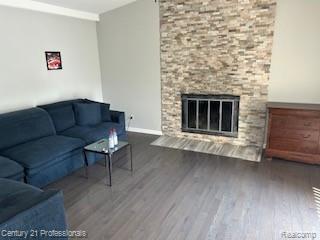 Property Photo: 2131 Fisher Drive MI 48310