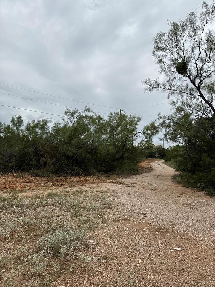 816 Marina Ln  Robert Lee TX 76945 photo