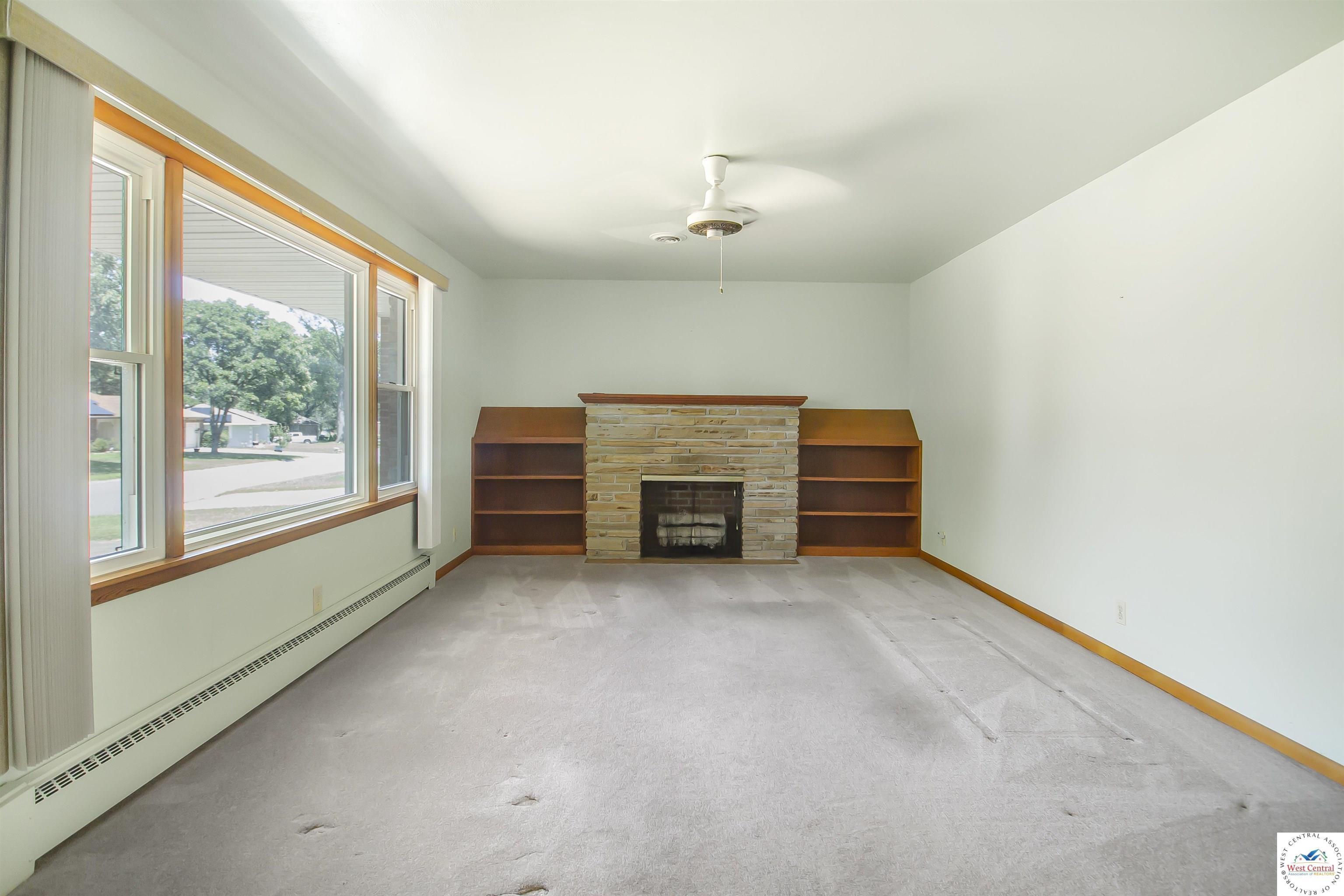 Property Photo: 909 Ruth Ann MO 65301