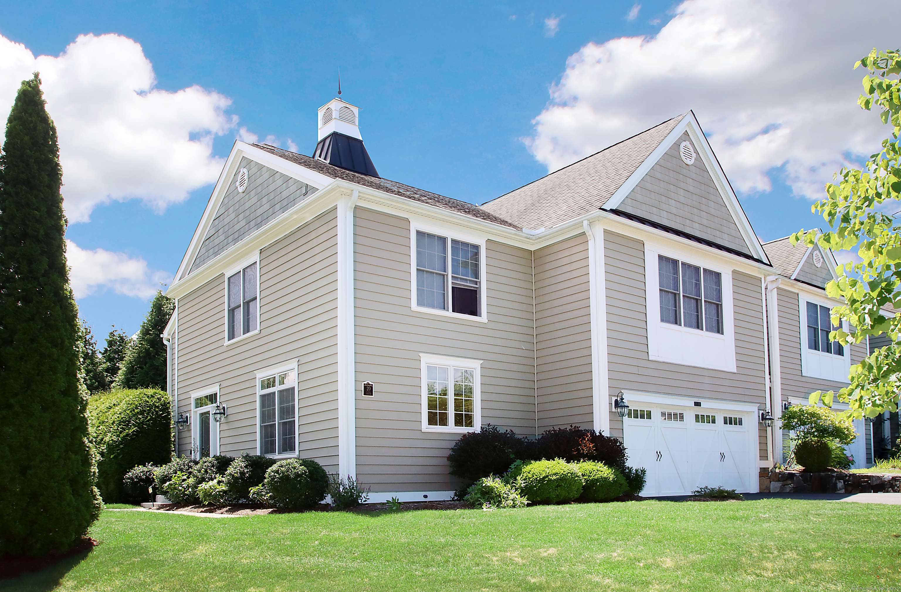 Property Photo: 20 Still Water Circle 20 CT 06804