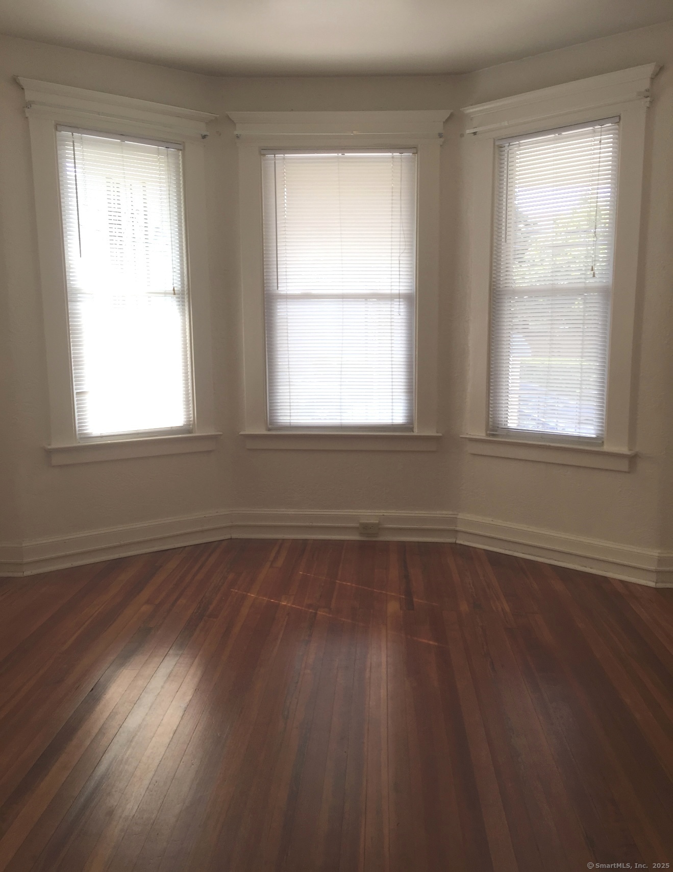 Property Photo: 83 Thomas Street 1 CT 06516