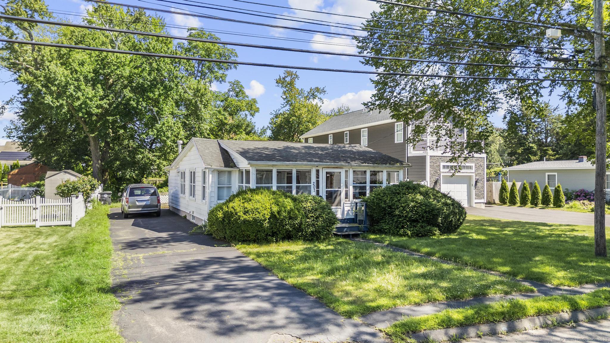 207 Merwin Avenue  Milford CT 06460 photo