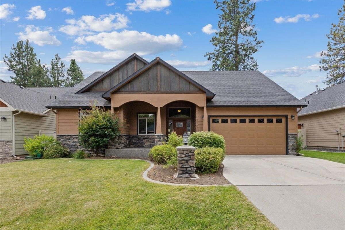 Property Photo:  10718 E 39th Ln  WA 99206 