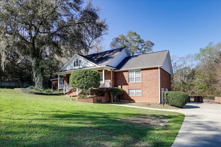 Property Photo: 6304 Mallard Trace Drive FL 32312