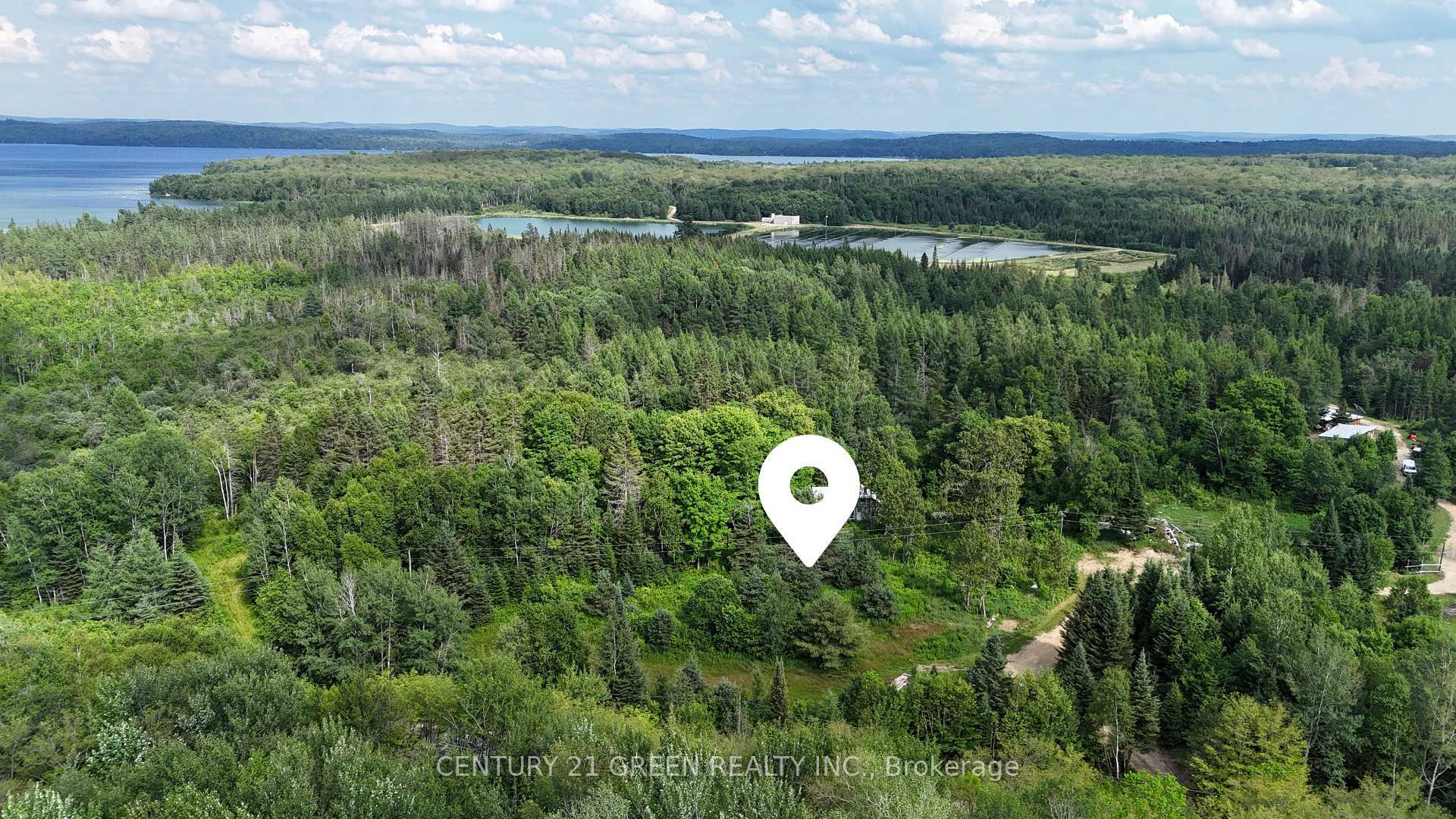 Property Photo:  573 Muskoka Road  ON P0A 1Z0 