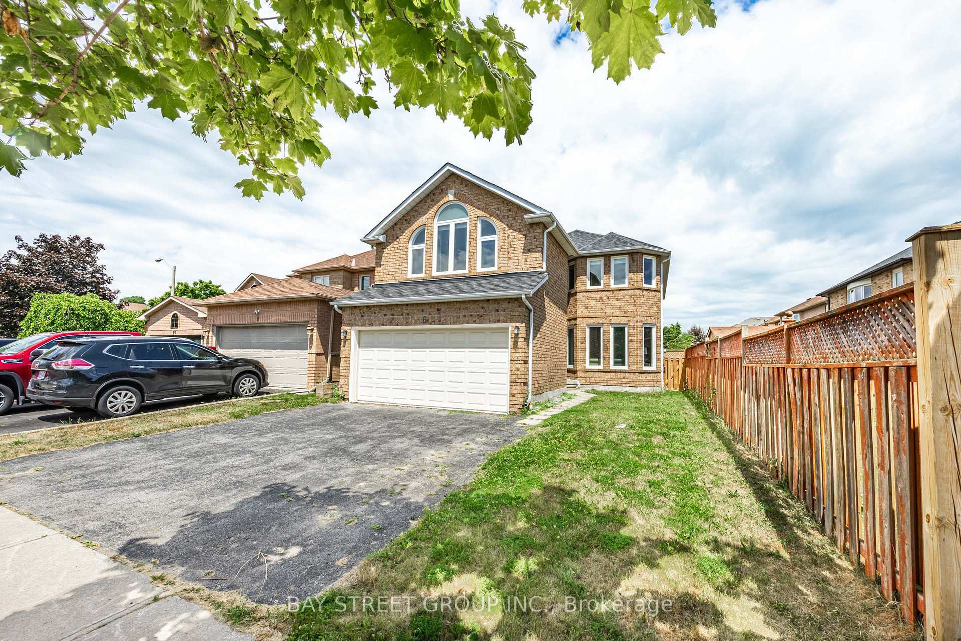 Property Photo:  6 Bonnydon Crescent  ON M1B 5X3 