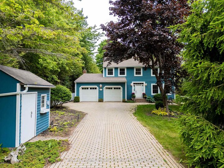 Property Photo: 47 Vera Street ON N4L 1B2