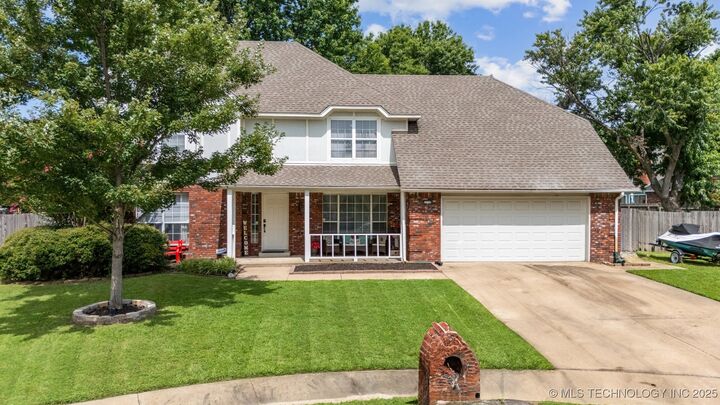 2310 W Waco Court  Broken Arrow OK 74011 photo