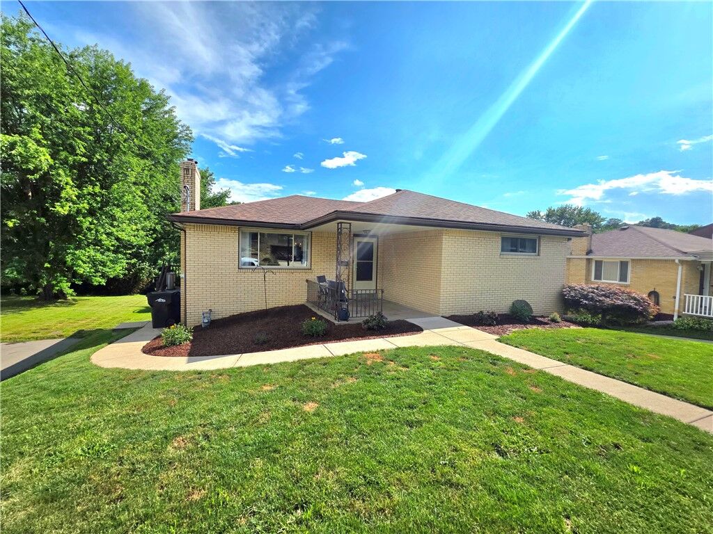 Property Photo:  12280 Adams Dr  PA 15642 