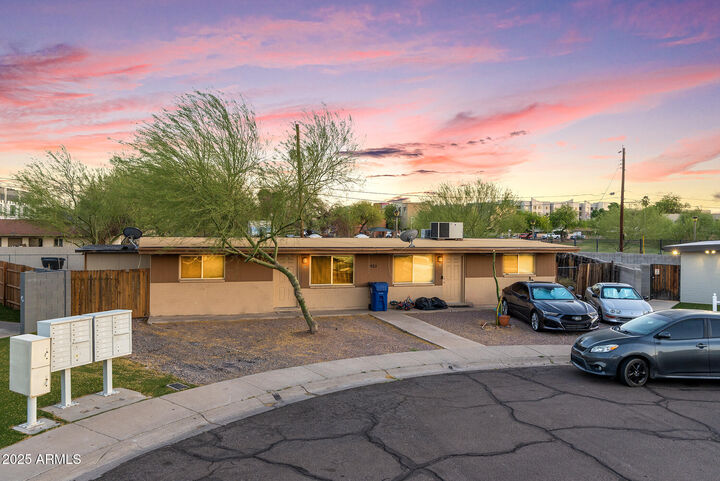 920 S Kenwood Circle  Tempe AZ 85281 photo