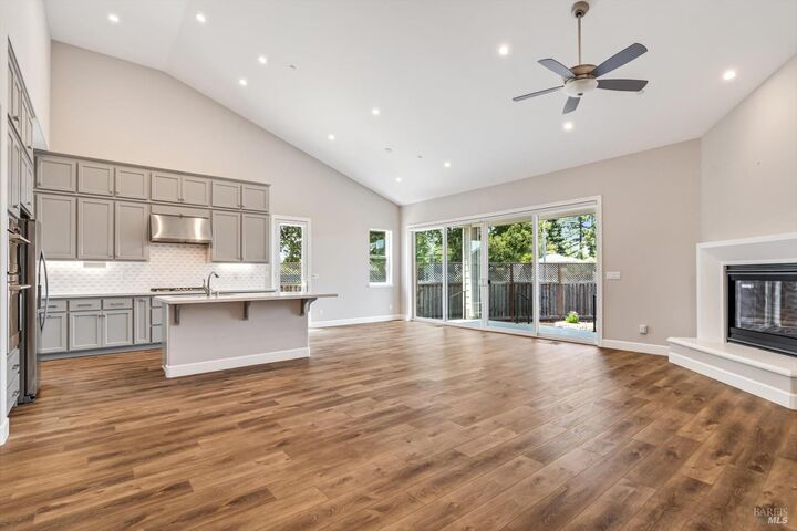 Property Photo: 4716 Paulette Place CA 95403