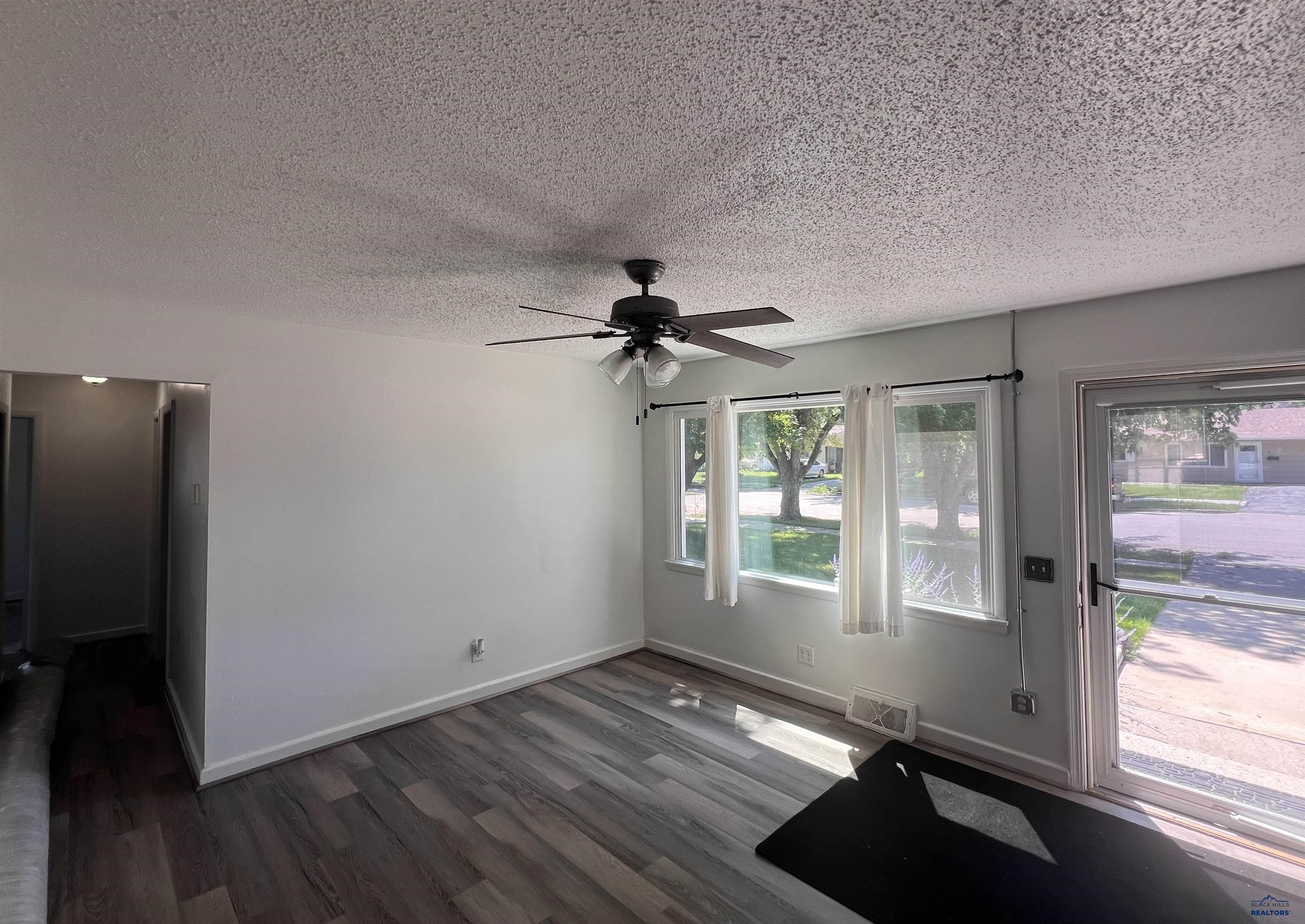 Property Photo: 834 E Tallent SD 57701