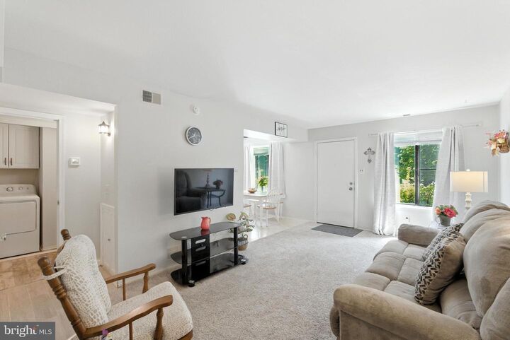 Property Photo: 6406 Hilltop Drive 60 PA 19015