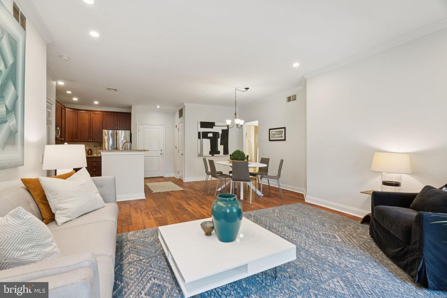 Property Photo: 500 Admirals Way 110 PA 19146