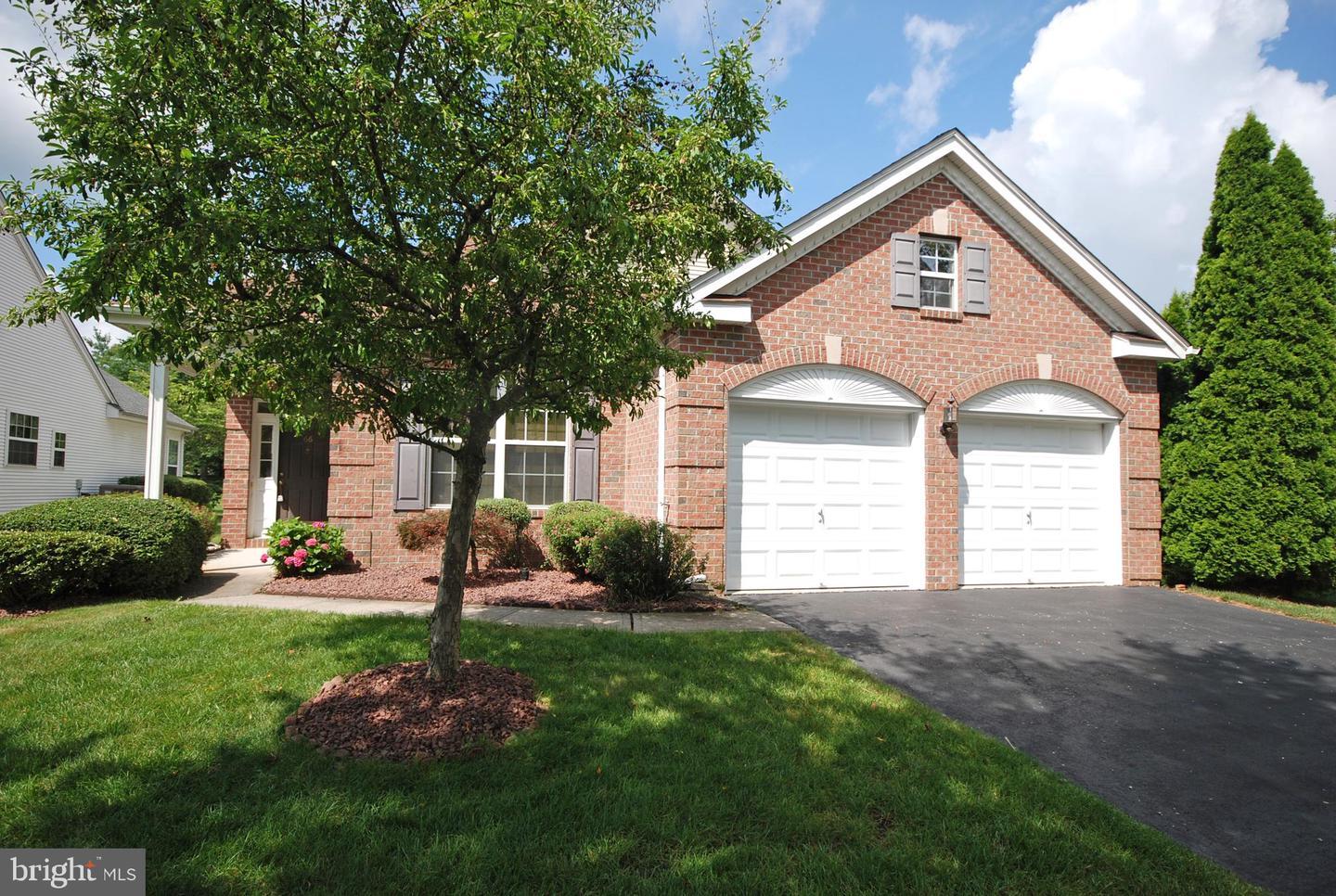 Property Photo: 66 Minuteman Circle NJ 08501