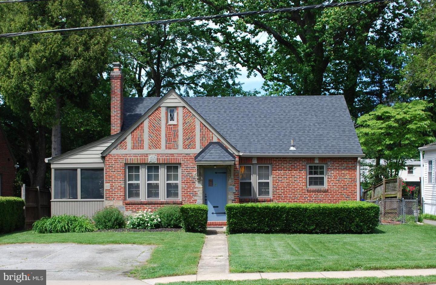 Property Photo:  2109 Linden Lane  MD 20910 