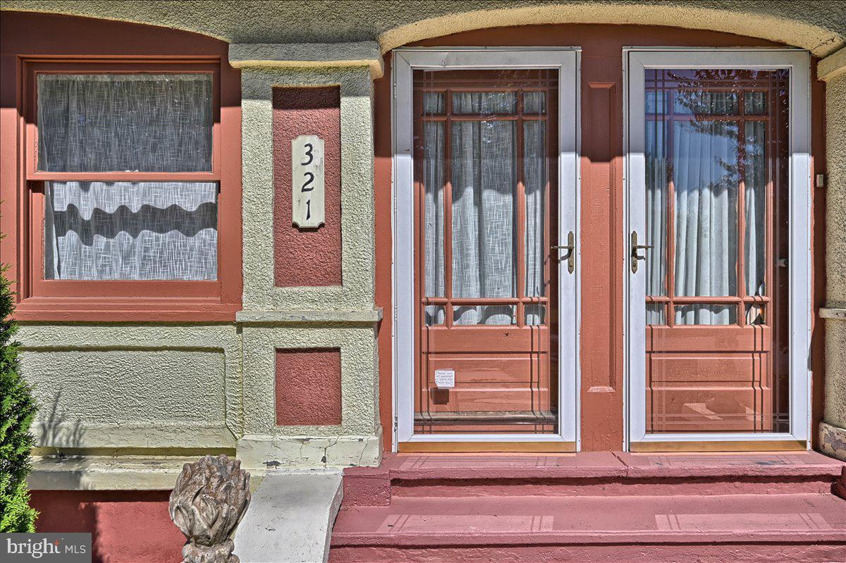 Property Photo: 321 N 2nd Street PA 17032