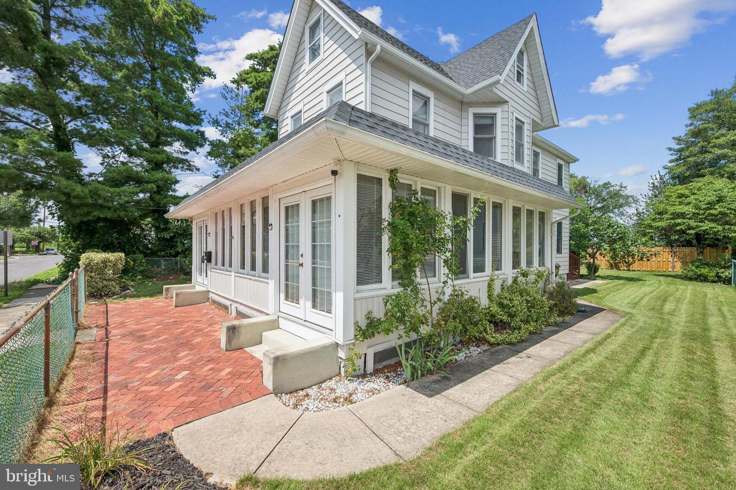 Property Photo:  215 Filmore Street  NJ 08075 