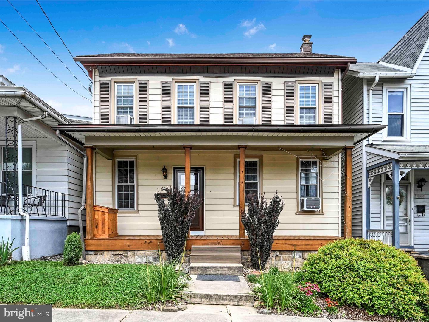 Property Photo: 346 W State Street PA 19526