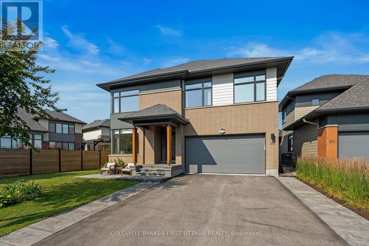 Property Photo: 375 Serenade Crescent ON K1X 0B9