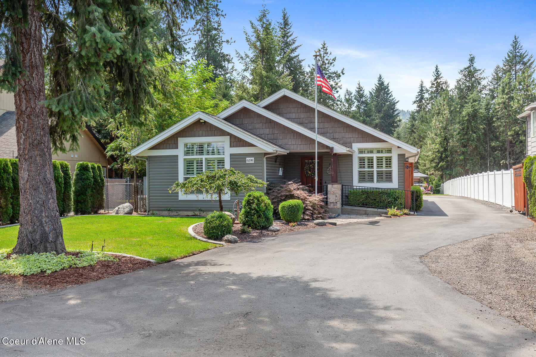 6198 W Harbor Dr  Coeur D'Alene ID 83814 photo