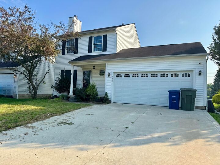 Property Photo: 2587 Winningwillow Drive OH 43207