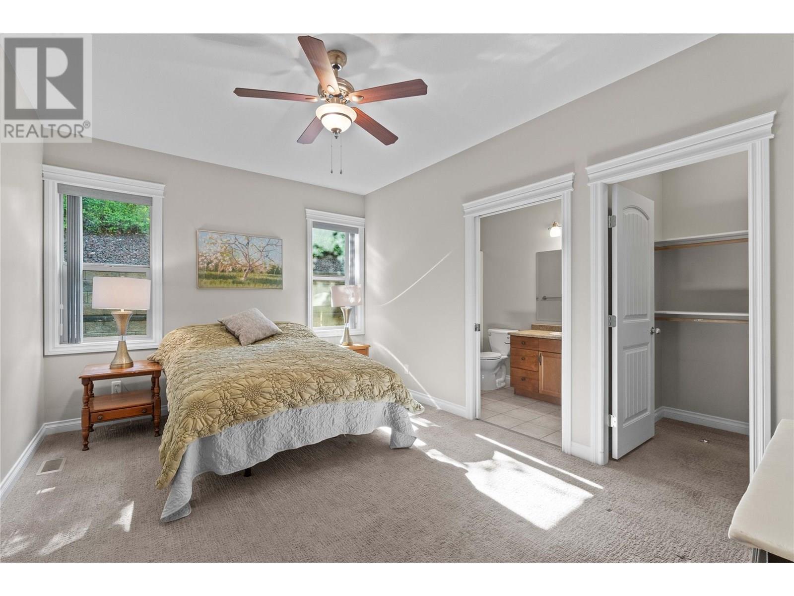 Photo de la propriété: 2850 7th Avenue Northeast 5 BC V1E 0B7