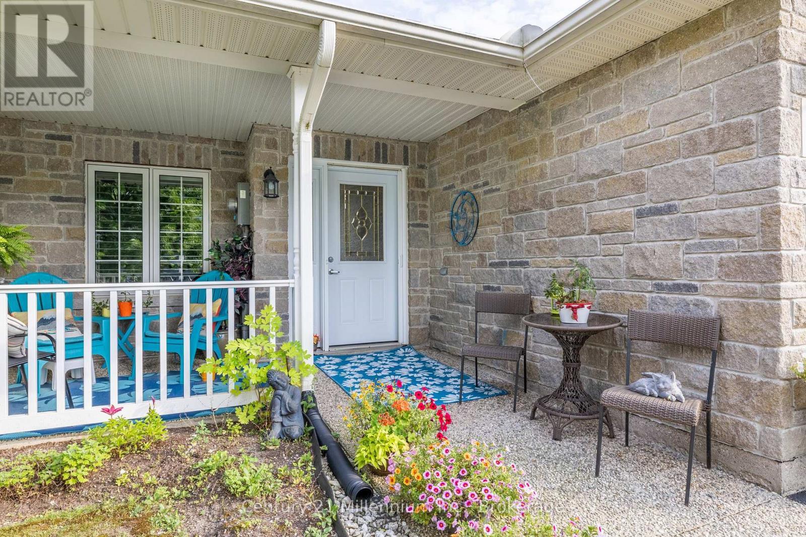 Photo de la propriété: 9 Garden Grove Crescent ON L9Z 0E6