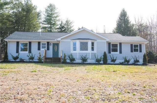 Property Photo: 26020 Ruther Glen Road VA 22546