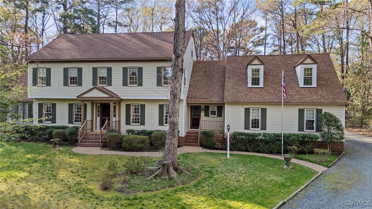 Property Photo: 8407 Knollwood Court VA 23116