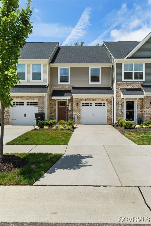 Property Photo:  10909 Genito Square Drive  VA 23112 