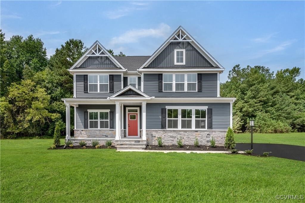 Property Photo:  18706 Holly Crest Drive  VA 23120 