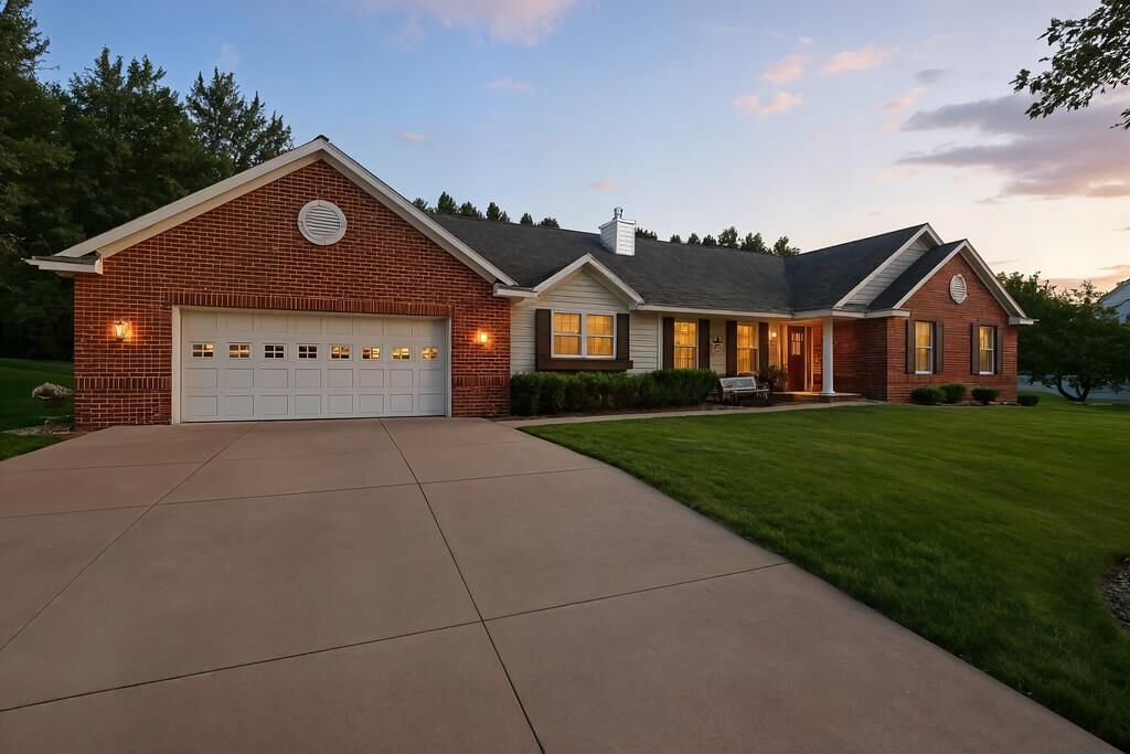 Property Photo:  1627 Mulligan Drive  WI 54403 