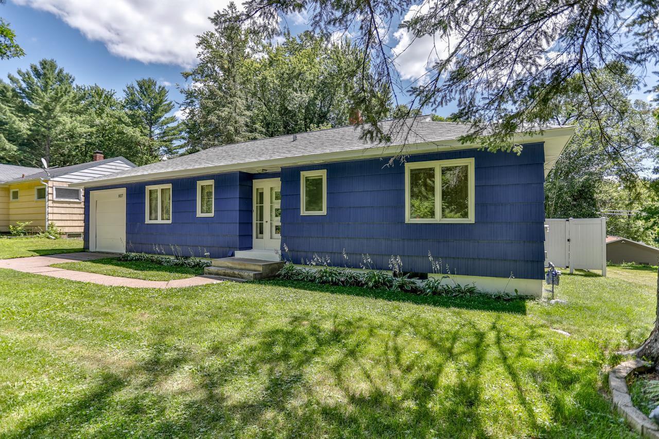 Property Photo: 807 Brown Street WI 54403