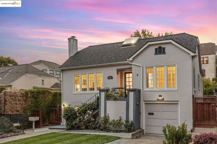 Property Photo:  61 Wildwood Ave  CA 94610 