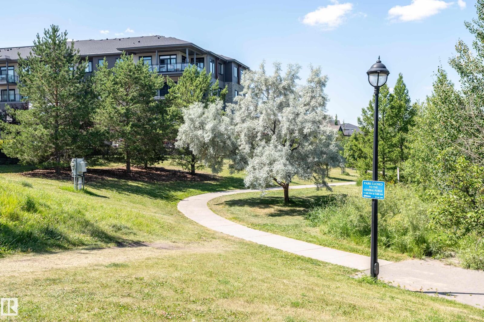 Property Photo:  528 Griesbach Parade NW 314  AB T5E 6X2 